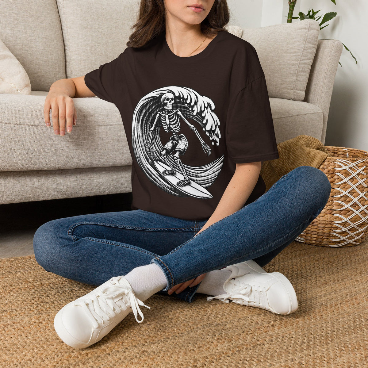 Surf & Beach Collection - Solo Swellen, Vintage Skeleton Graphic T-Shirt — CaliPride Clothing