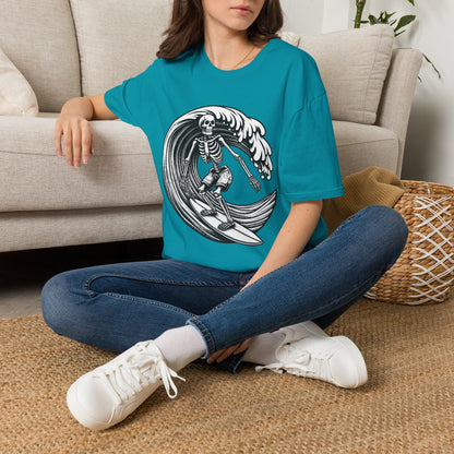 Surf & Beach Collection - Solo Swellen, Vintage Skeleton Graphic T-Shirt — CaliPride Clothing