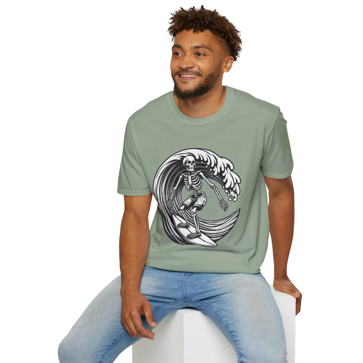 Surf & Beach Collection - Solo Swellen, Vintage Skeleton Graphic T-Shirt — CaliPride Clothing